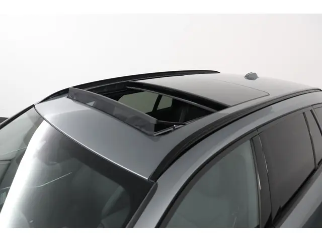 BMW 3 Serie Touring 330e 2025 Hybride Benzine 31