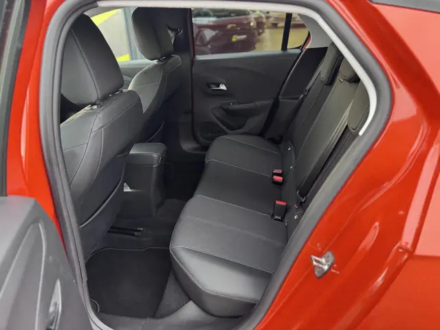 Opel Corsa 1.2 Elegance 2020 Benzine 24