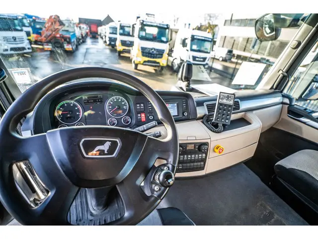 MAN TGS 33.420 BBS +LIEBHERR 12M3 2017 Diesel 13