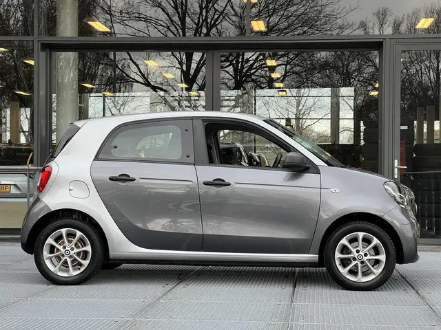 Smart Forfour 1.0 Pure 2017 Benzine 14