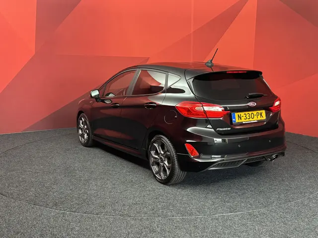 Ford Fiesta 1.0 EcoBoost ST-Line X 2021 Benzine 6