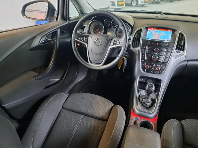 Opel Astra Sports Tourer 1.4 Turbo Edition 2015 Benzine 11