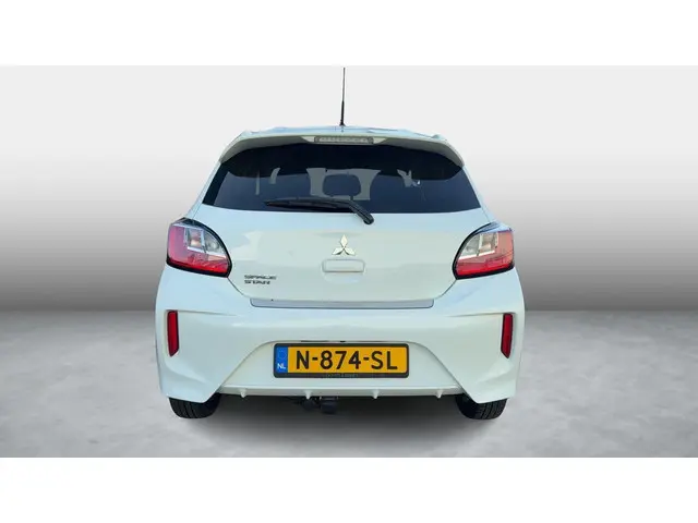 Mitsubishi Space Star 1.2 Intense 2021 Benzine 3