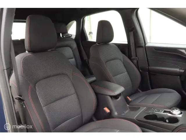 Ford Kuga 2.5 PHEV ST-Line 2021 Hybride Benzine 15