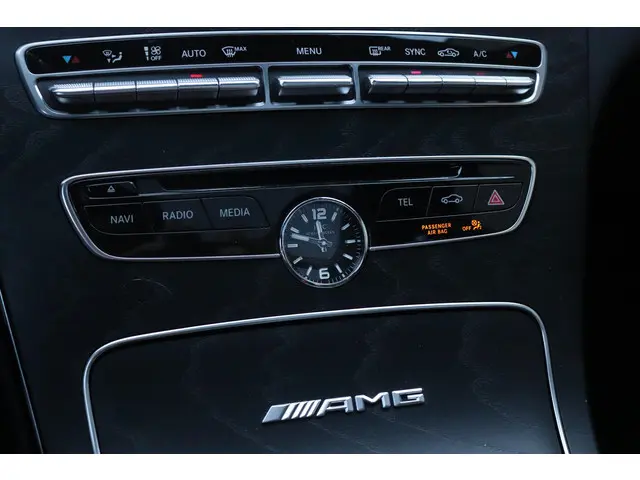 Mercedes-Benz C-Klasse Estate AMG 63 2018 Benzine 37