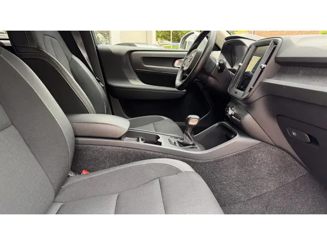 Volvo XC40 1.5 T3 2018 Benzine 16