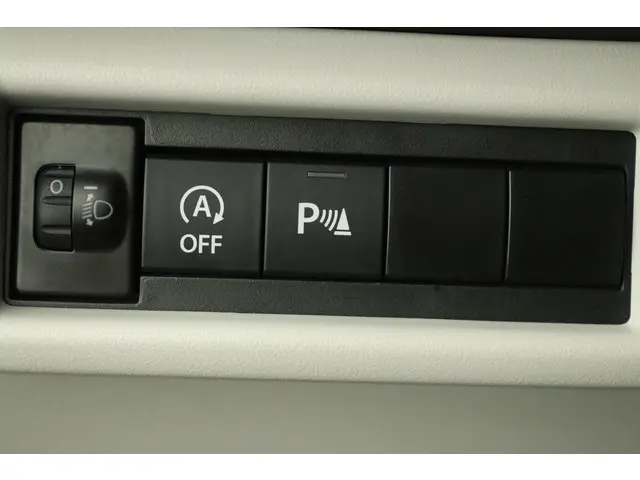 Suzuki Swift 1.2 Select Smart Hybrid 2025 Benzine 31