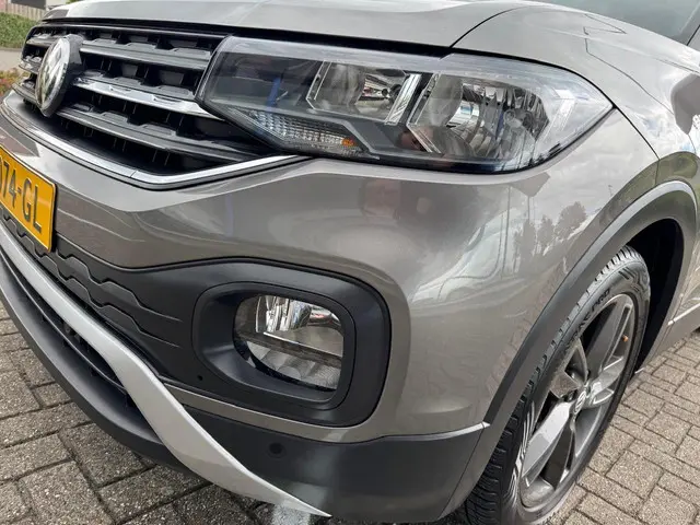 Volkswagen T-Cross 3