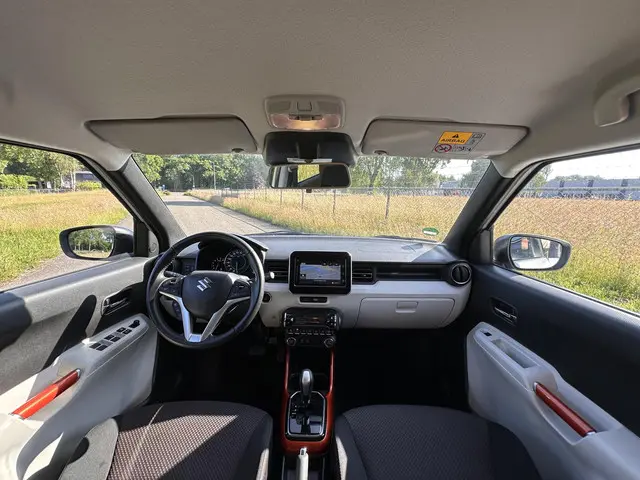Suzuki Ignis 1.2 Stijl Intro 2017 Benzine 12