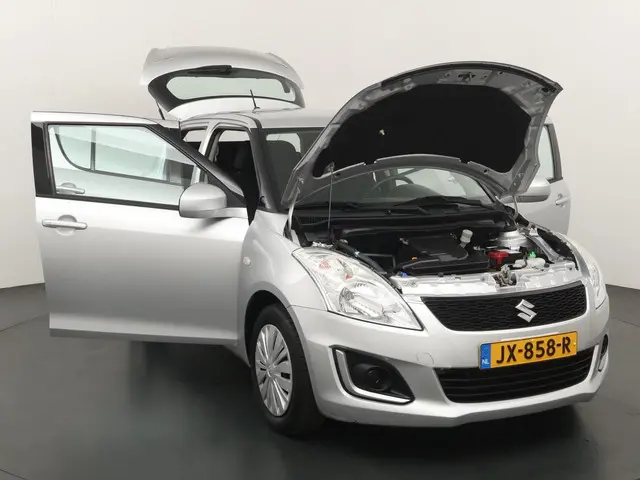 Suzuki Swift 1.2 Comfort AUTOMAAT 2015 Benzine 23