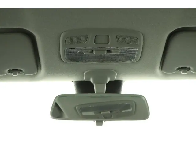 Suzuki Swift 1.2 Select Smart Hybrid 2022 Benzine 32