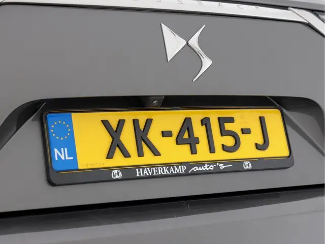 DS DS 7 Crossback 1.5 BlueHDI So Chic 2019 Diesel 23