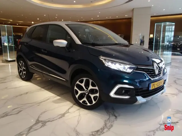 Renault Captur 1.2 TCe Intens automaat. 2017 Benzine 18