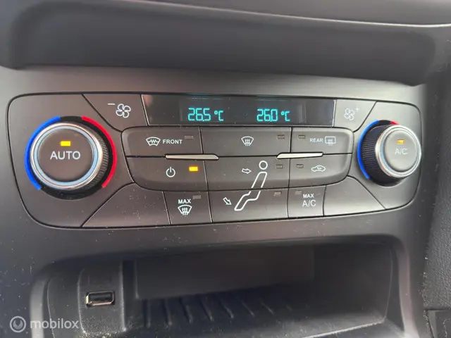 Ford Focus 1.0 Titanium|5Drs|Navi|Boekjes|Nap 2016 Benzine 21