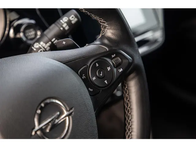 Opel Corsa 1.2 Turbo GS 2022 Benzine 28