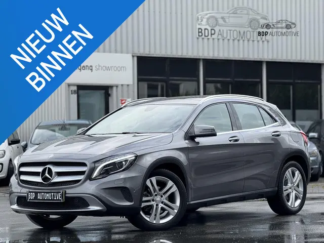 Mercedes-Benz GLA 200 Ambition 2015 Benzine