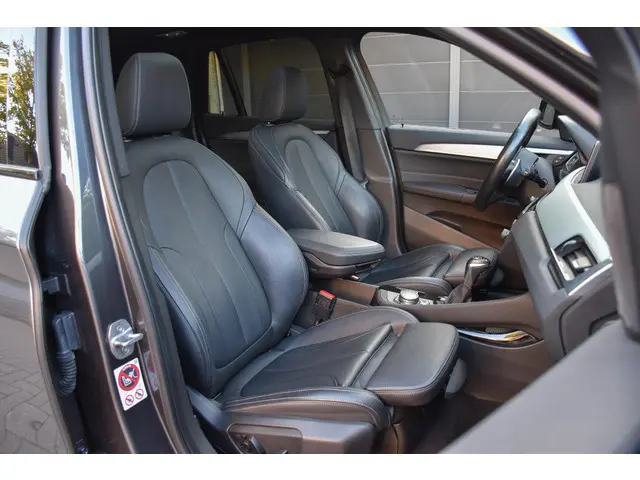 BMW X1 xDrive25i 2016 Benzine 11