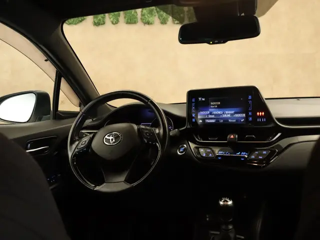 Toyota C-HR 1.2 Dynamic 2017 Benzine 4
