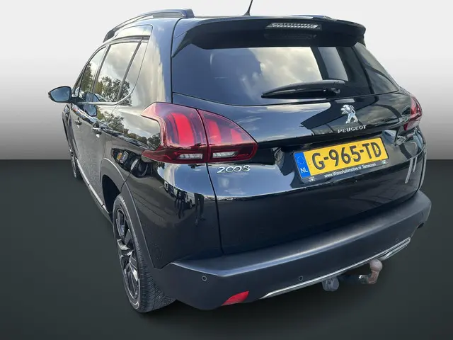 Peugeot 2008 1.2 PureTech GT-Line 2019 Benzine 4