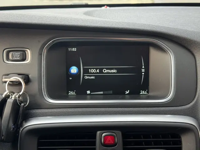 Volvo V40 2.0 D2 Nordic+ 2016 Diesel 23