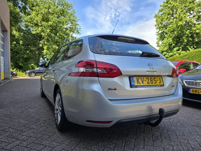 Peugeot 308 SW 1.2 PureTech Blue Lease 2016 Benzine 7