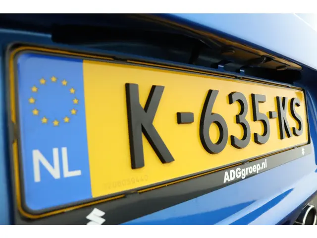 Suzuki Swift 1.2 Select Smart Hybrid 2021 Benzine 41