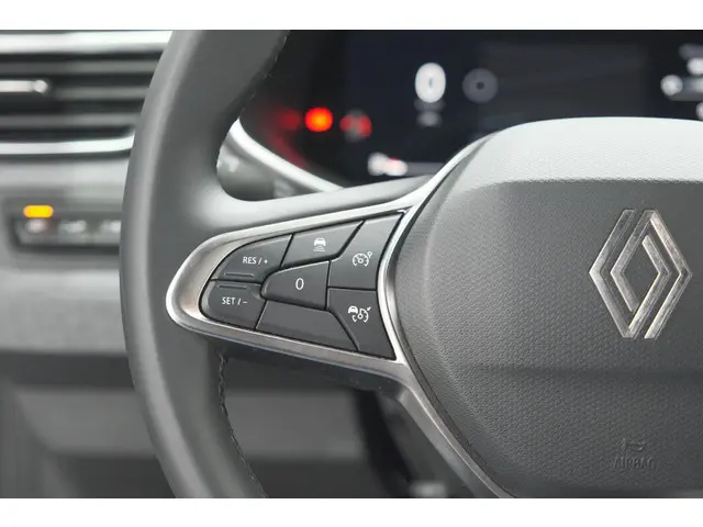 Renault Clio TCe 90 GPF techno 2025 Benzine 34