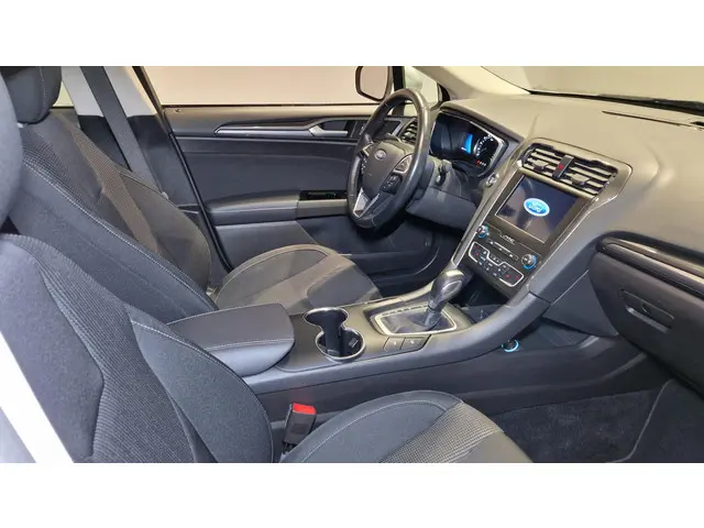 Ford Mondeo 2.0 IVCT HEV Titanium 2020 Hybride Benzine 21