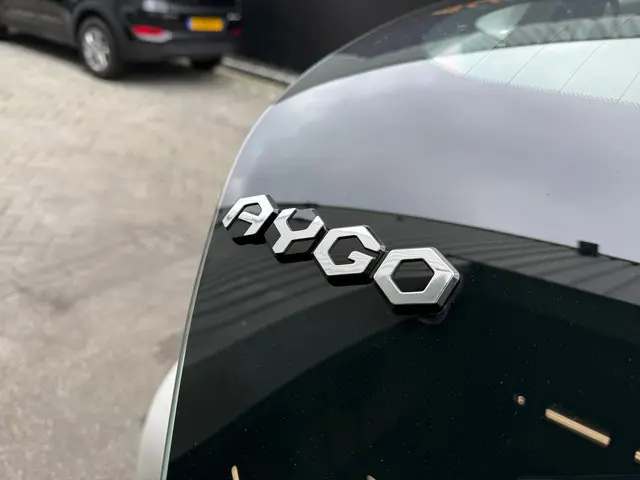 Toyota Aygo 1.0 VVT-i x-wave|Camera 2017 Benzine 11