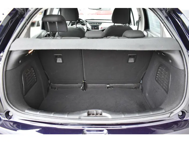 Citroën C3 1.2 VTi Exclusive 2013 Benzine 12