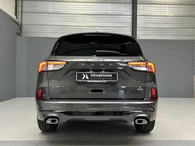 Ford Kuga 2.5 PHEV ST-Line 2021 Hybride Benzine 13