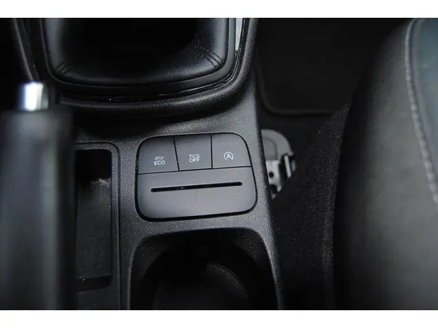 Ford Fiesta 1.1 Trend 2018 Benzine 17