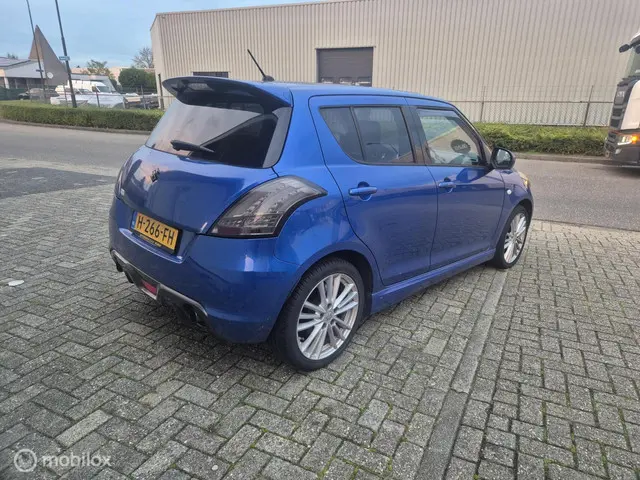 Suzuki Swift 1.6 Sport 2014 Benzine 7