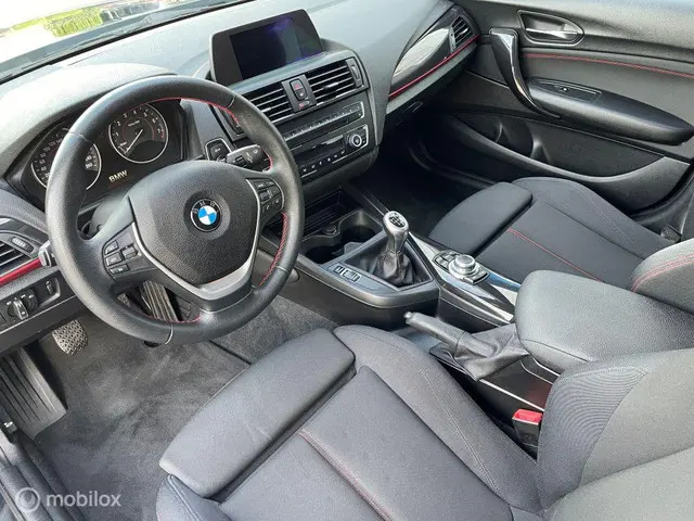 BMW 1 Serie 116i EDE Executive SportLine 2013 Benzine 6