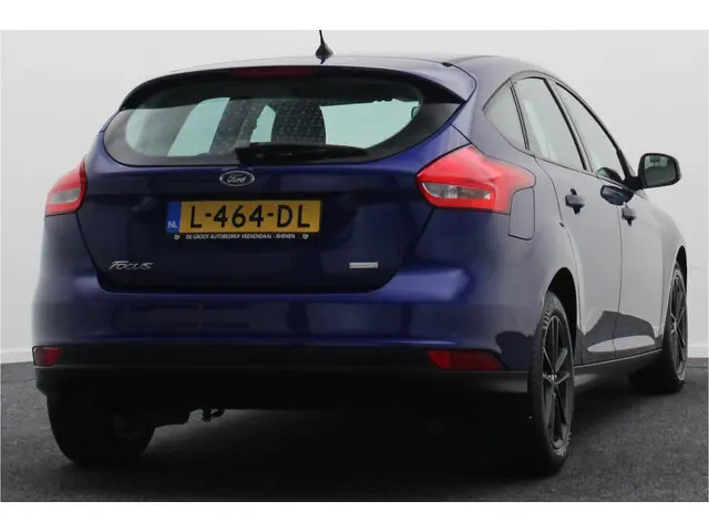 Ford Focus 1.0 EcoBoost Titanium Business 2018 Benzine 18