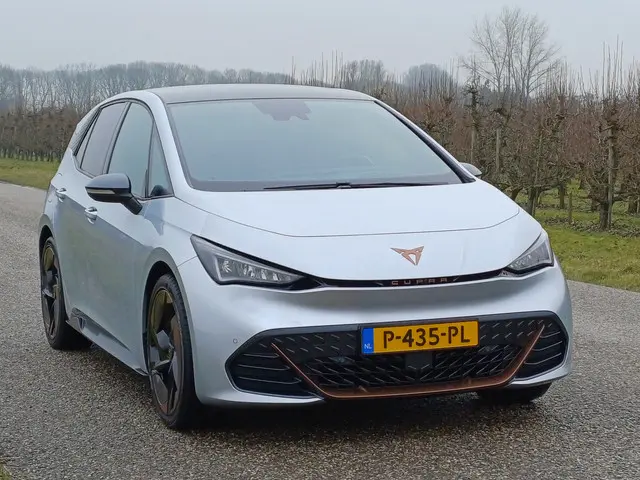 CUPRA Born Copper Edition One 62 kWh 2022 Elektrisch 6