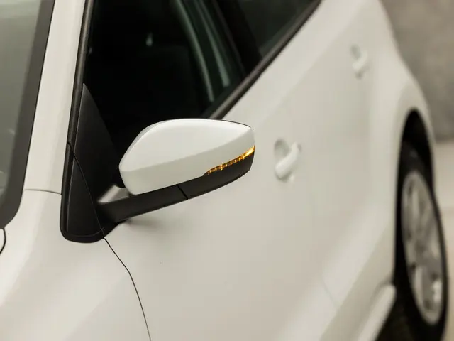 Volkswagen Polo 1.0 Sportline 2015 Benzine 17