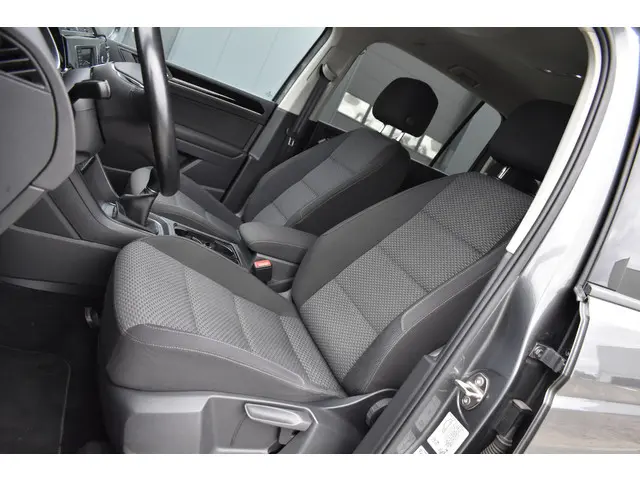 Volkswagen Touran 1.4 TSI Highline 7p 2016 Benzine 5