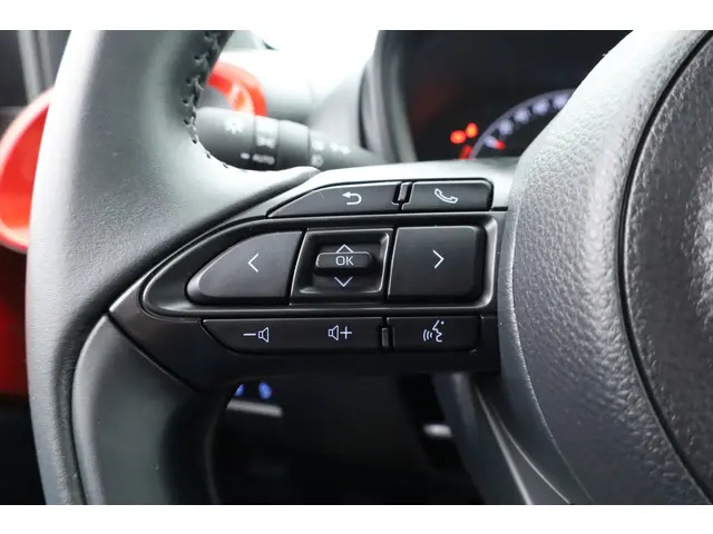 Toyota Aygo X 1.0 VVT-i MT Envy 2024 Benzine 11