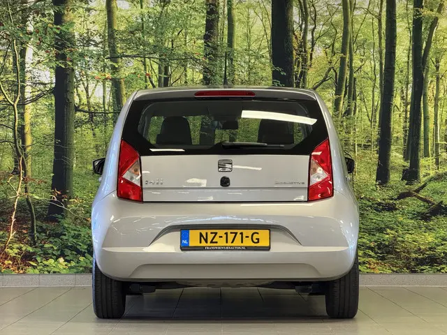 SEAT Mii 1.0 Style Connect 2017 Benzine 6