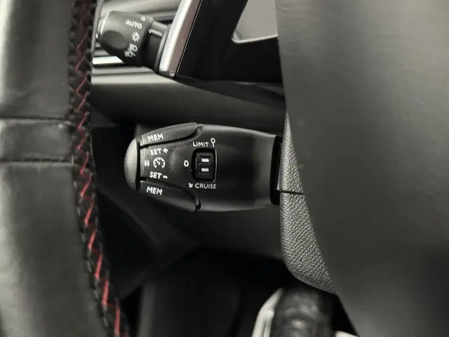 Peugeot 308 1.2 PureTech GT-line 2017 Benzine 21