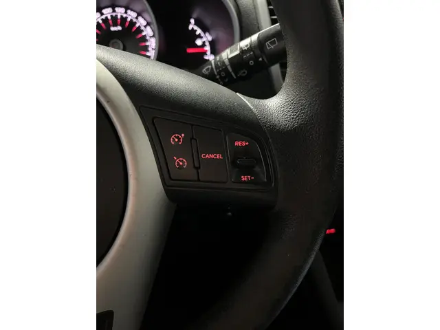 Kia Venga 1.4 CVVT Plus Pack 2013 Benzine 18