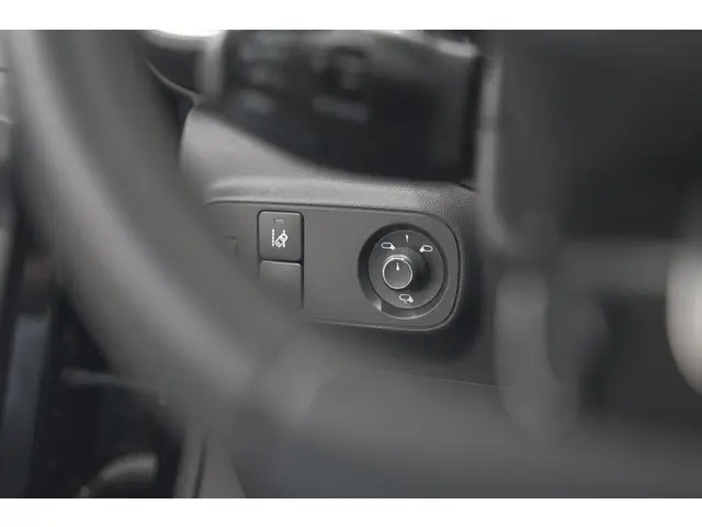 Citroën C3 PureTech 110 EAT6 Shine 2020 Benzine 38
