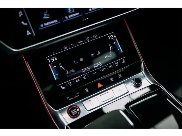 Audi RS6 RS 6 TFSI quattro 2022 Hybride Benzine 37
