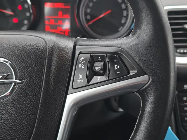 Opel Meriva 1.4 Turbo 2015 Benzine 22