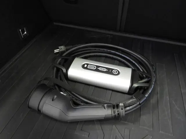 Lynk & Co 01 1.5 PHEV BlackLine 2023 Hybride Benzine 34