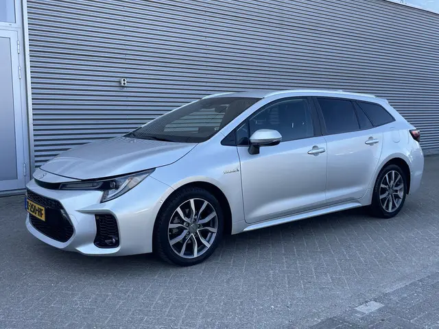 Suzuki Swace 1.8 Hybrid Style 2021 Hybride Benzine 2