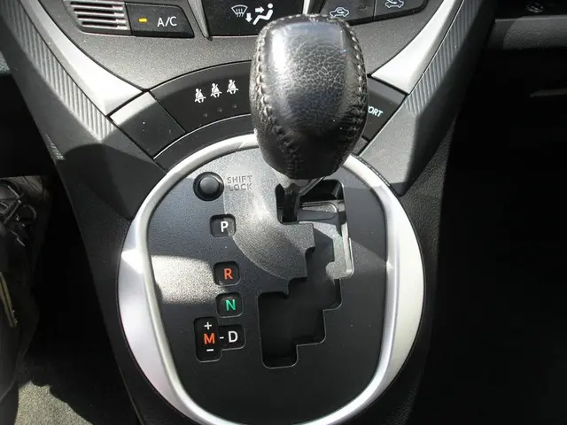 Toyota Verso-S 1.3 VVT-i Aspiration 2013 Benzine 17
