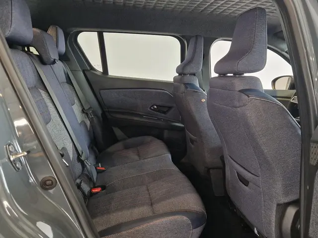 Renault 4 comfort range techno 52 kWh 2026 Elektrisch 32