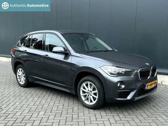 BMW X1 sDrive18i 60.000 km 2019 Benzine 8